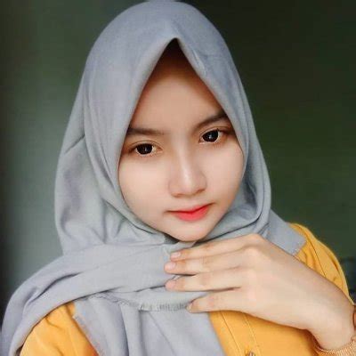 bokep jilbab online|Video Bokep Jilbab